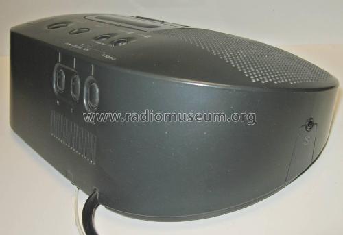 Dream machine ICF-C710; Sony Corporation; (ID = 2526728) Radio