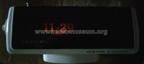 FM/AM Digital Clock Radio 8FC-100W; Sony Corporation; (ID = 2405602) Radio