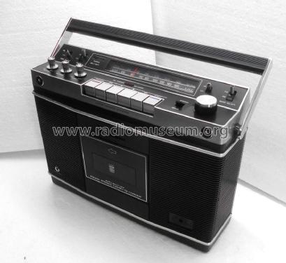 FM/AM Stereo Cassette-Corder CF-550B; Sony Corporation; (ID = 3023449) Radio