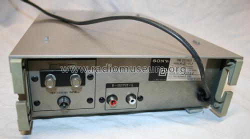 FM Stereo Tuner ST-P7J; Sony Corporation; (ID = 2201441) Radio