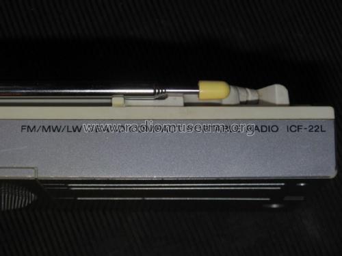 FM/MW/LW 3Band Compact Portable Radio ICF-22L; Sony Corporation; (ID = 2796956) Radio