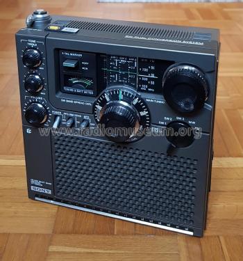 ICF-5900W Radio Sony Corporation; Tokyo, build 1975, 37 pictures 