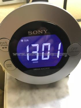 Dream Machine FM/AM Clock Radio ICF-C7iP; Sony Corporation; (ID = 2312116) Radio