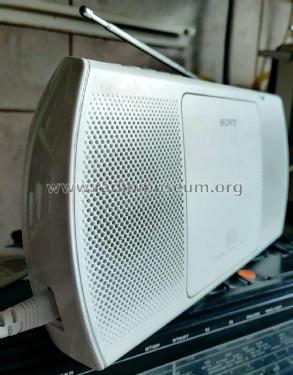 Personal Audio System ZS-PE40CP; Sony Corporation; (ID = 2827283) Radio