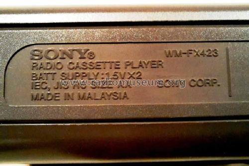 Radio Cassette Player - Walkman WM-FX-423; Sony Corporation; (ID = 2588632) Radio