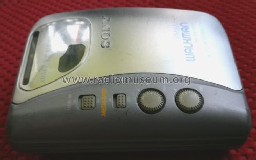 Walkman Radio Cassette Player WM-FX325; Sony Corporation; (ID = 2552022) Radio