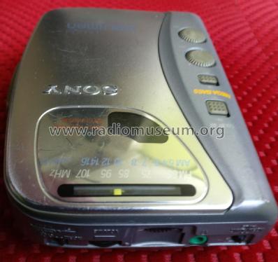 Walkman Radio Cassette Player WM-FX325; Sony Corporation; (ID = 2552024) Radio