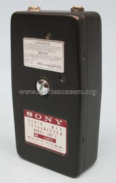 Radio Microphone Transmitter CR-4 with CRT-4; Sony Corporation; (ID = 2339229) Microphone/PU