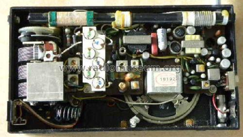 Super Sensitive TR-815B; Sony Corporation; (ID = 2301576) Radio