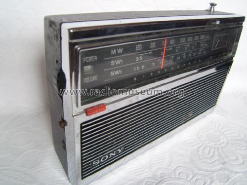 TR-1010 Radio Sony Corporation; Tokyo, build 1968 ??, 8 TR-1010 Radio Sony Corporation; Tokyo, build 1968 ??, 8