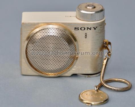 TR-8; Sony Corporation; (ID = 2099703) Radio