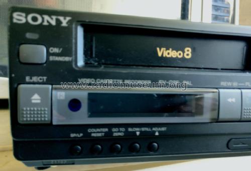 Video 8 Cassette Recorder EV-C3E PAL; Sony Corporation; (ID = 2566992) Sonido-V