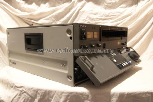 Videocassette Player Betacam-SP PVW-2600P; Sony Corporation; (ID = 2324764) Ton-Bild