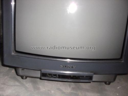 Black Trinitron KV-M1420A; Sony España; Hispano (ID = 1630944) Television