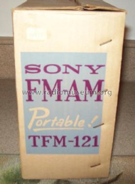 12 Transistor AM/FM TFM121; Sony Corporation; (ID = 1779350) Radio