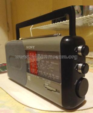 3 Band Recevier ICF-750S; Sony Corporation; (ID = 2094251) Radio