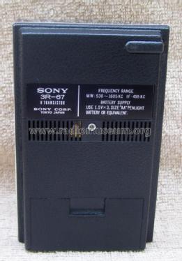 3R-67; Sony Corporation; (ID = 1206492) Radio