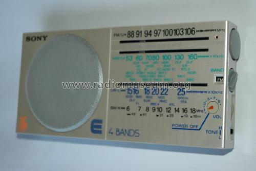4 Band Receiver ICF-32; Sony Corporation; (ID = 1134750) Radio
