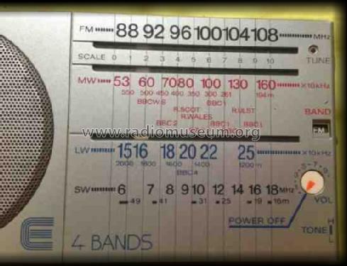 4 Band Receiver ICF-32; Sony Corporation; (ID = 1497515) Radio