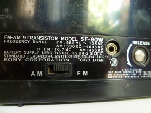 5F-90W; Sony Corporation; (ID = 1521793) Radio