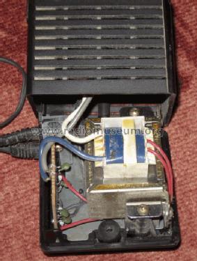 AC Adaptor AC-121E; Sony Corporation; (ID = 1553936) Strom-V