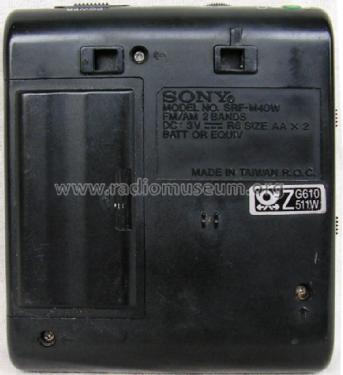 AM/FM Walkman SRF-M40W; Sony Corporation; (ID = 1030074) Radio