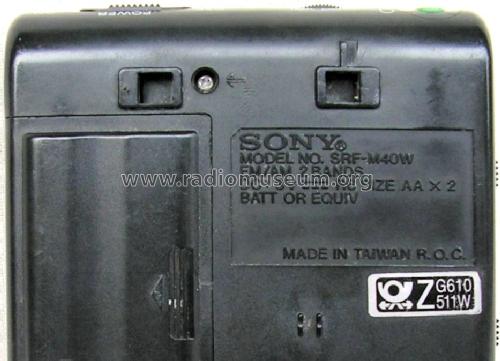 AM/FM Walkman SRF-M40W; Sony Corporation; (ID = 1030075) Radio