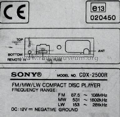 FM/MW/LW Compact Disc Player CDX-2500R; Sony Corporation; (ID = 1999391) Car Radio