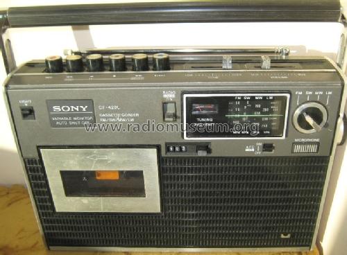 Cassette-Corder PSB/FM/AM 3 Bands CF-420; Sony Corporation; (ID = 1395181) Radio