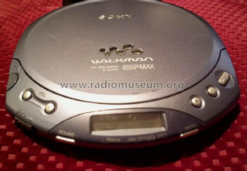 CD Walkman D-E220; Sony Corporation; (ID = 1655448) R-Player