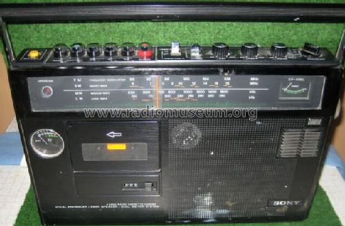 4 Band Radio Cassette Recorder CF-470L; Sony Corporation; (ID = 970768) Radio
