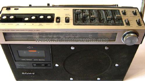 Cassette-Corder 3 Bands CF-490S; Sony Corporation; (ID = 1429858) Radio