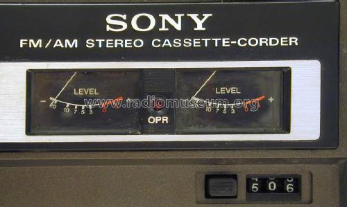 CF-570L; Sony Corporation; (ID = 1507651) Radio