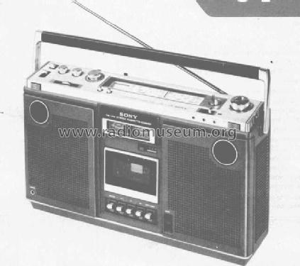 CF-570S; Sony Corporation; (ID = 658448) Radio