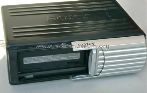 Compact Disc Changer CDX-656; Sony Corporation; (ID = 2041450) R-Player