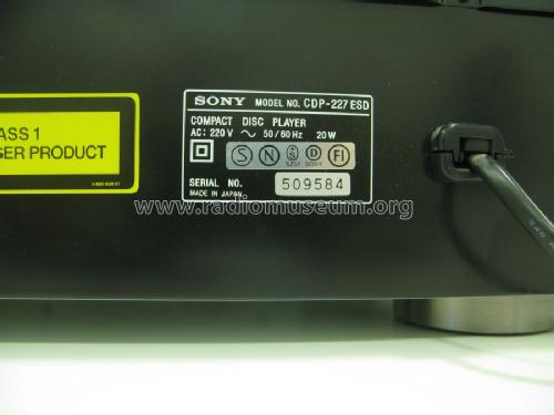 Compact Disc Player CDP-227ESD; Sony Corporation; (ID = 1452320) Sonido-V