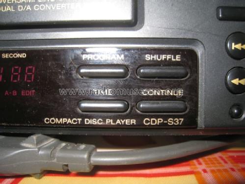 Compact Disc Player CDP-S37; Sony Corporation; (ID = 1719974) R-Player