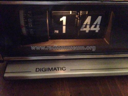 Digimatic FM/AM Digital Clock Radio ICF-C511W; Sony Corporation; (ID = 1761385) Radio