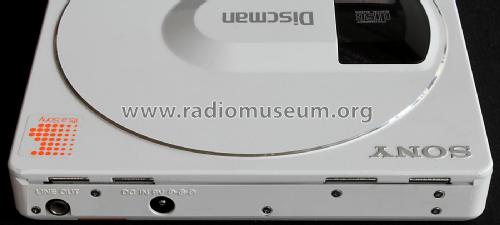 Discman D-150; Sony Corporation; (ID = 2024554) R-Player