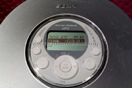Discman Atrac3plus D-NE319; Sony Corporation; (ID = 1520536) R-Player