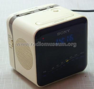 Digi Cube ICF-C101W; Sony Corporation; (ID = 1063846) Radio