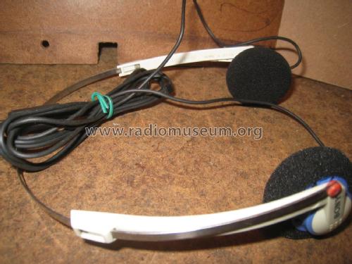 Dynamic stereo headphones MDR-10; Sony Corporation; (ID = 2053266) Speaker-P