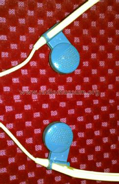 Dynamic Stereo Headphones MDR-W15; Sony Corporation; (ID = 1637210) Speaker-P
