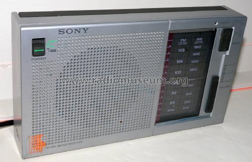 FM/AM 2 Band Receiver ICF-710W; Sony Corporation; (ID = 2057945) Radio