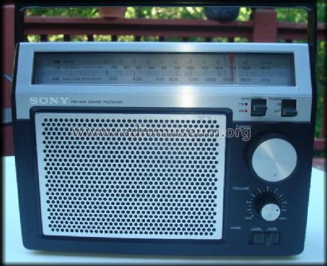FM/AM 2 Band Receiver TFM-7720W. US/Canada Model; Sony Corporation; (ID = 1530301) Radio