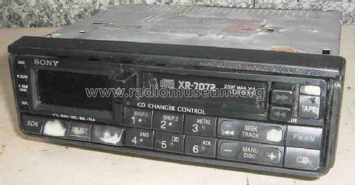 FM/AM Cassette CAR Stereo XR-7072; Sony Corporation; (ID = 1253177) Car Radio