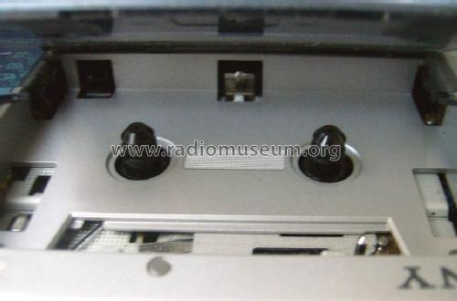 FM/AM Stereo Cassette Corder WA-33; Sony Corporation; (ID = 1063014) Radio