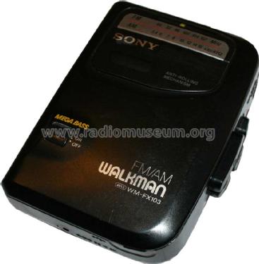 FM/AM Walkman WM-FX103 CCIR; Sony Corporation; (ID = 1563260) Radio