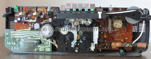 FM/MW/LW/SW Stereo Cassette - Corder CFS-210L; Sony Corporation; (ID = 1988855) Radio