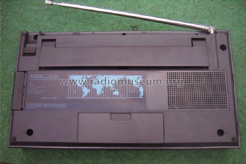 PLL Synthesized Receiver ICF-2001D; Sony Corporation; (ID = 167237) Radio